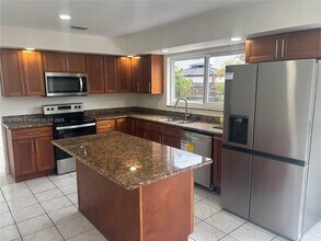9435 SW 144th Ct in Miami, FL - Building Photo - Building Photo