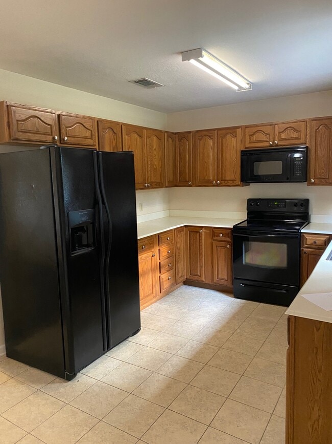 2213 Mustang St in Deridder, LA - Building Photo - Building Photo