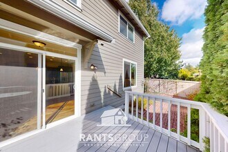 1515 Vineyard Ave SE in Olympia, WA - Foto de edificio - Building Photo