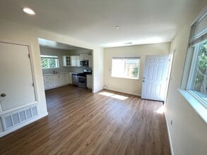 935 S Eldorado St in San Mateo, CA - Building Photo - Building Photo