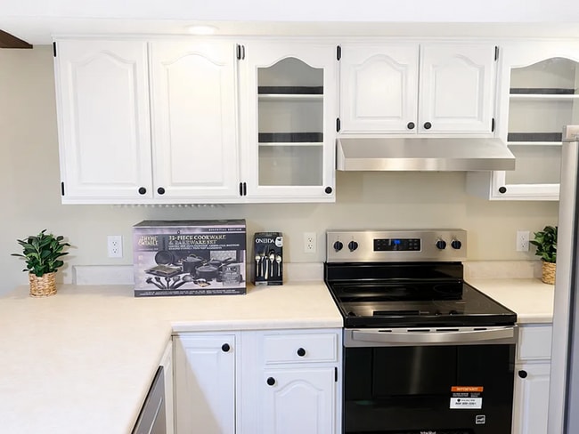 property at 22 Colony West Dr