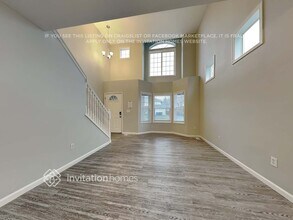 1617 200th St Ct E in Spanaway, WA - Foto de edificio - Building Photo