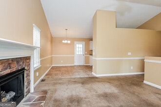 32 Cathedral Heights in Euharlee, GA - Building Photo - Building Photo