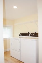 260 Manhattan Dr in Burlington, VT - Building Photo - Building Photo
