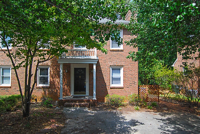 14 Crescent Ln in Columbia, SC - Building Photo - Building Photo
