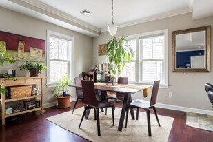 121 Green St, Unit 304 in Boston, MA - Building Photo