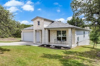 21302 Santa Rosa Ave in Lago Vista, TX - Building Photo - Building Photo