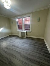 25-15 34th Ave-Unit -2F in Queens, NY - Building Photo - Building Photo