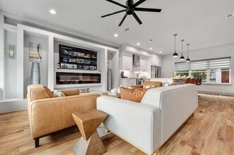 5726 Oram St in Dallas, TX - Building Photo - Building Photo