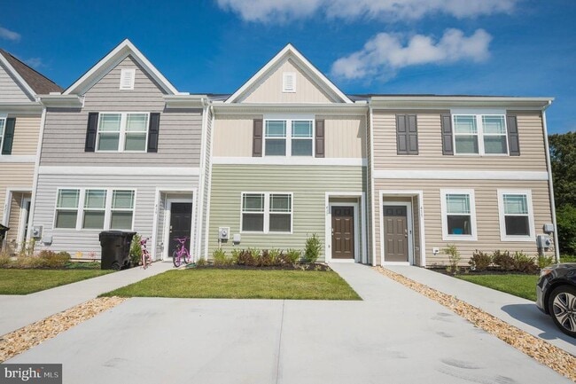 417 Creekbed Cir in Salisbury, MD - Building Photo - Building Photo