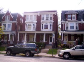 346 College Ave, Unit 1st floor remodelled 2 bd in Lancaster, PA - Building Photo