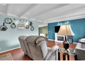 679 Kingwood St in Florence, OR - Building Photo - Building Photo