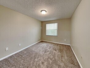 351 NW 152nd Ln in Pembroke Pines, FL - Building Photo - Building Photo