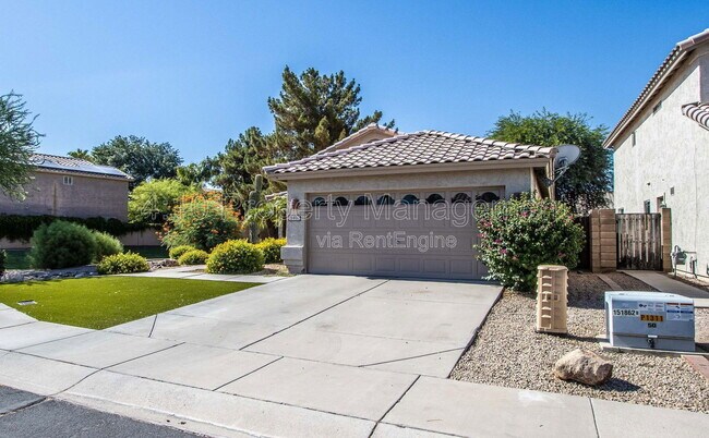 407 W Colt Rd in Tempe, AZ - Building Photo - Building Photo