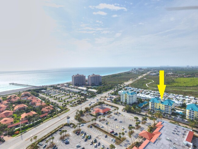 800 Juno Ocean Walk, Unit 304 in Juno Beach, FL - Foto de edificio - Building Photo