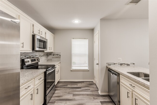 1722 Redwing Bluff Dr