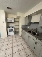 30 Lago Mesa Way in Kissimmee, FL - Building Photo - Building Photo