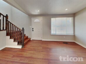 2255 Howard Dr in Sparks, NV - Building Photo - Building Photo