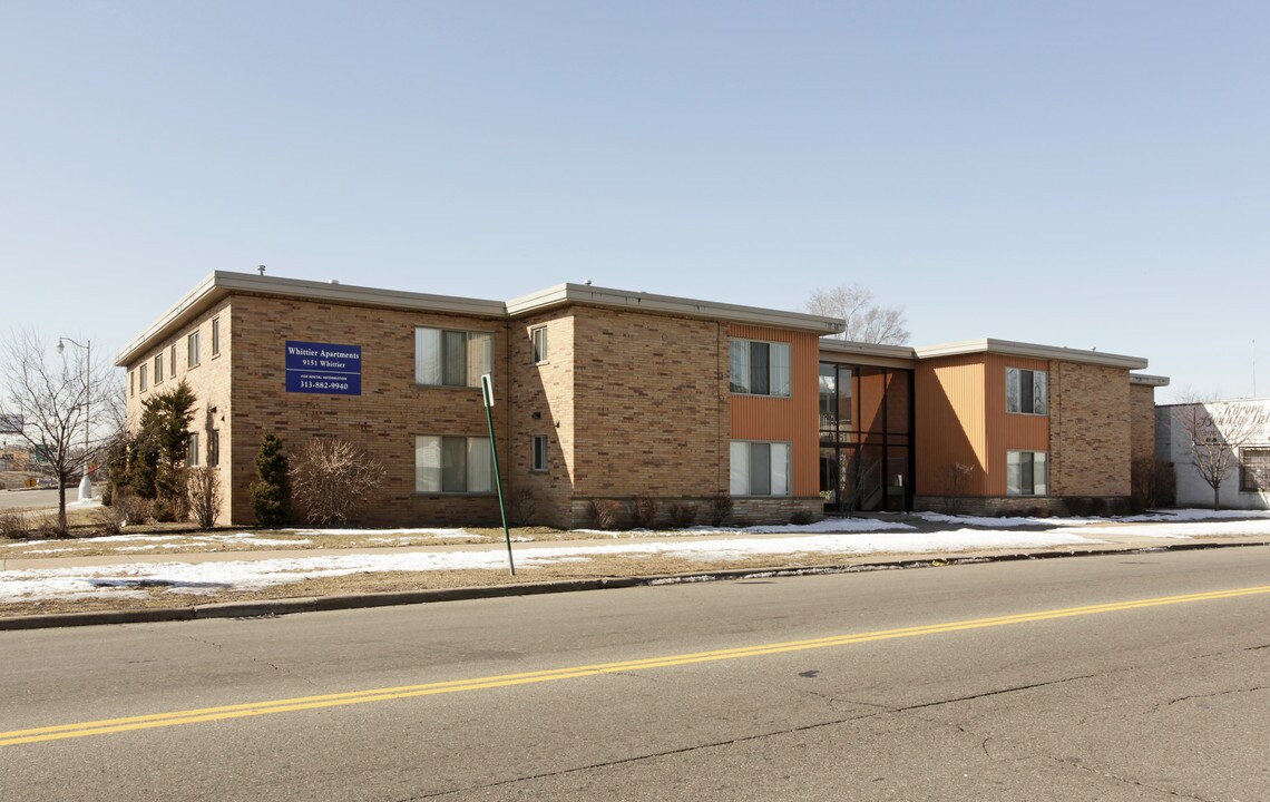 Whittier Apartments in Detroit, MI - Foto de edificio