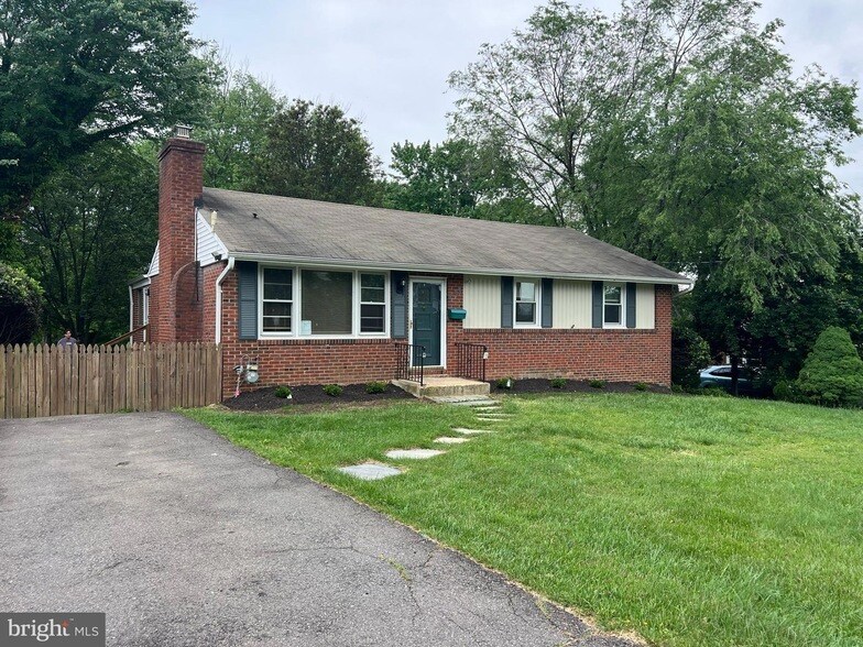 4108 Orchard Dr in Fairfax, VA - Building Photo