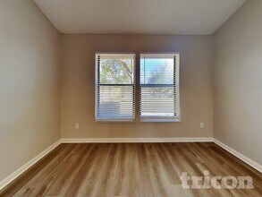 7887 Moss Pointe Trail E in Jacksonville, FL - Building Photo - Building Photo