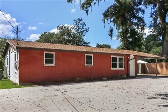 8912 Hervel Cir in Tampa, FL - Building Photo - Building Photo