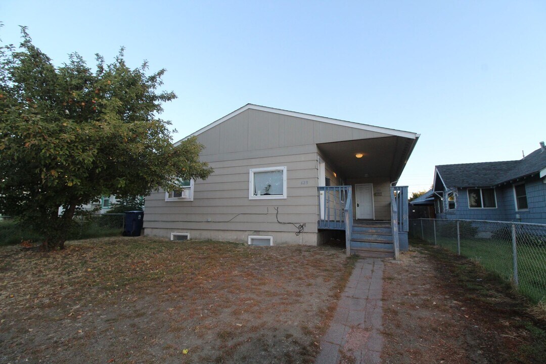 623 E Sanson Ave in Spokane, WA - Building Photo
