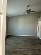 547 Black Lion Dr NE, Unit 1-G in St. Petersburg, FL - Building Photo - Building Photo