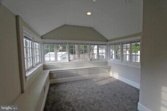 233 E Montgomery Ave in Ardmore, PA - Building Photo - Building Photo