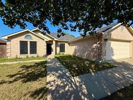 8159 Kathleen Dr in Fort Worth, TX - Building Photo