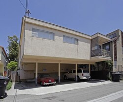 1908 11th St in Santa Monica, CA - Building Photo