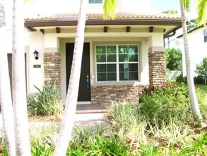 7091 Limestone Cay Rd in Jupiter, FL - Building Photo - Building Photo