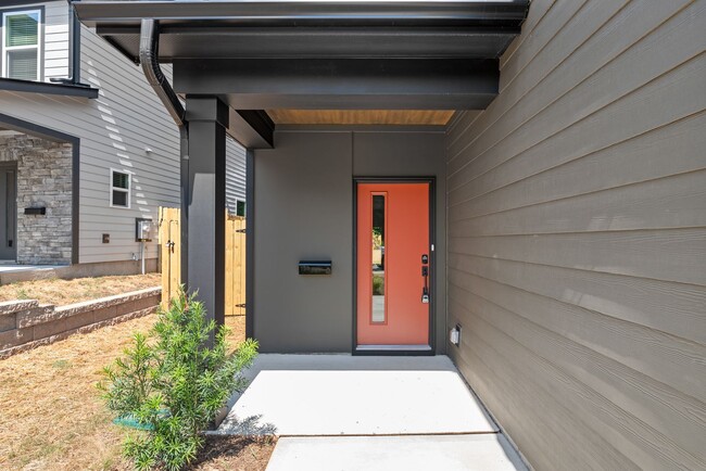 2023 Wilson Ave in Charlotte, NC - Building Photo - Building Photo