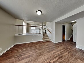 5521 W Stone Blf Wy in Kearns, UT - Building Photo - Building Photo