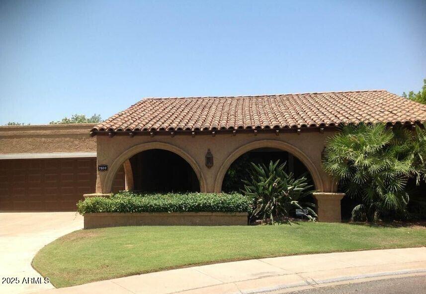 7500 N Vía Camello Del Sur in Scottsdale, AZ - Building Photo