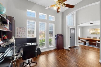 1432 Meadow Vista Dr in Carrollton, TX - Building Photo - Building Photo