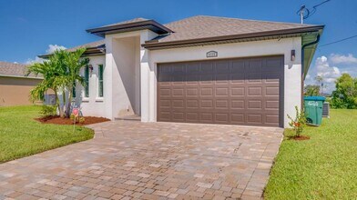 1117 NE 11th Terrace in Cape Coral, FL - Building Photo - Building Photo