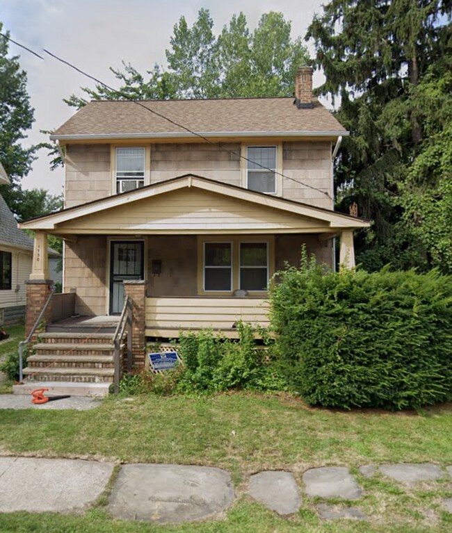 property at 1750 Urbana Rd
