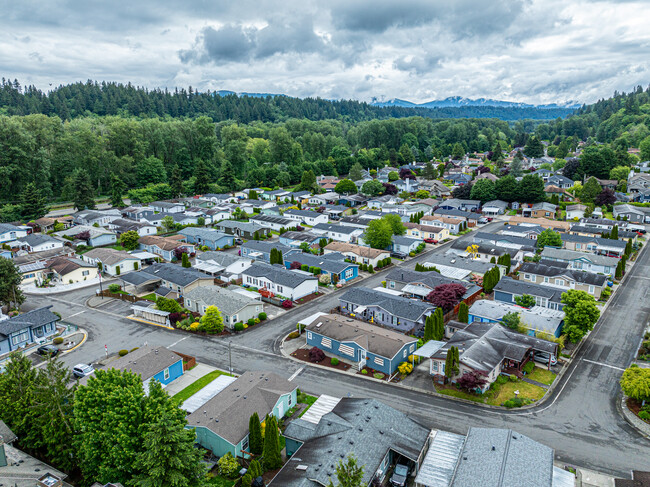 Emerald Crest in Renton, WA - Building Photo - Building Photo