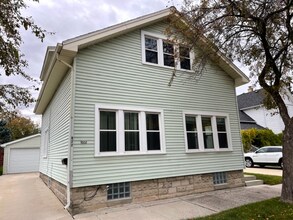 822 N Evans St in Sheboygan, WI - Building Photo - Building Photo