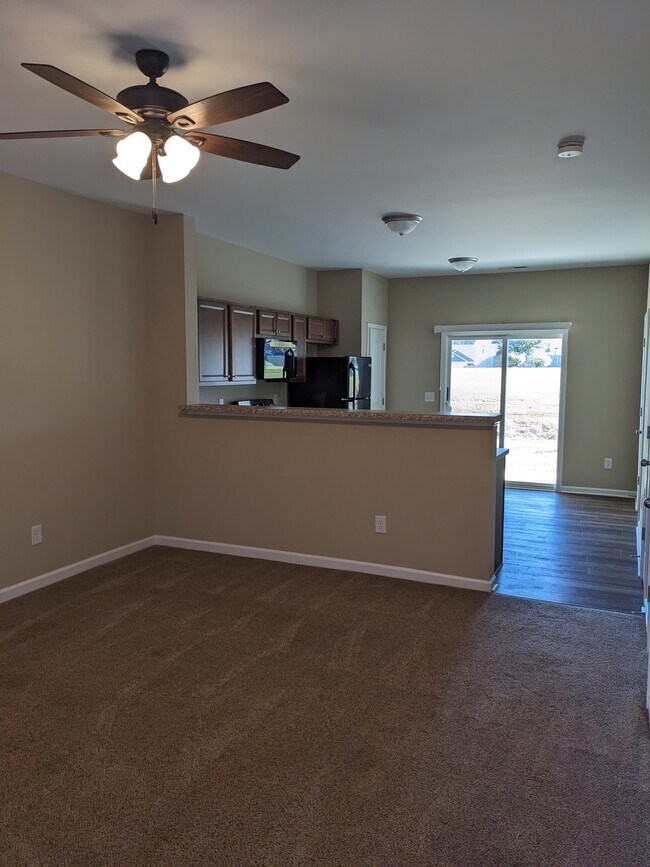 402 Winston Way in Creedmoor, NC - Building Photo - Building Photo