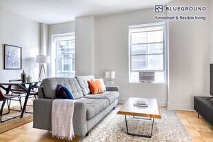 952 5th Ave in New York, NY - Building Photo