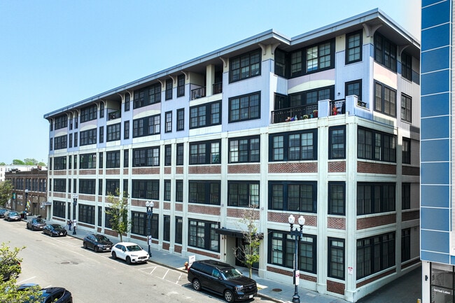 24 Mount Vernon Apartments