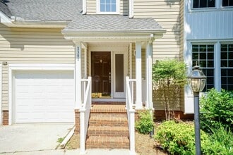 3303 Van Allen Cir in Greensboro, NC - Building Photo - Building Photo