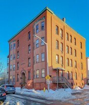 29 William St, Unit 22 in Worcester, MA - Building Photo