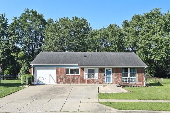 property at 601 Daventry Ln