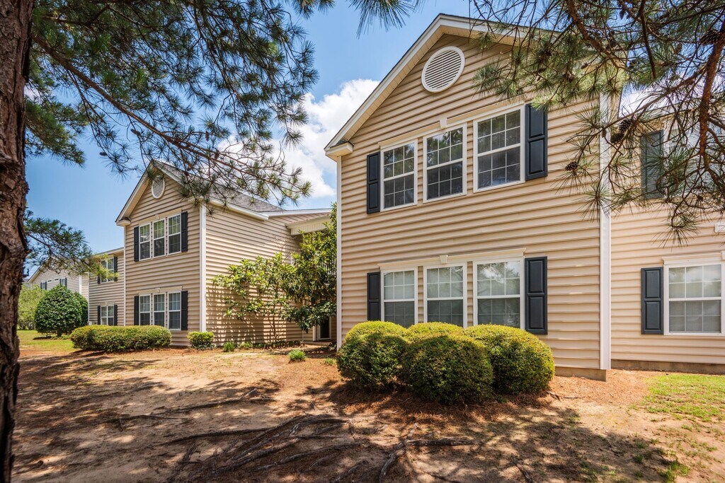 Basswood Apartment Homes in Florence, SC