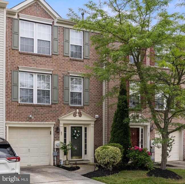 41 Clemens Ln in Washington Township, NJ - Building Photo - Building Photo