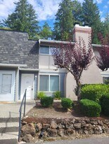 8309 Cirque Dr W in University Place, WA - Building Photo