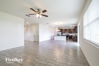 957 Gotthard Pass Dr. in Winter Haven, FL - Building Photo - Building Photo